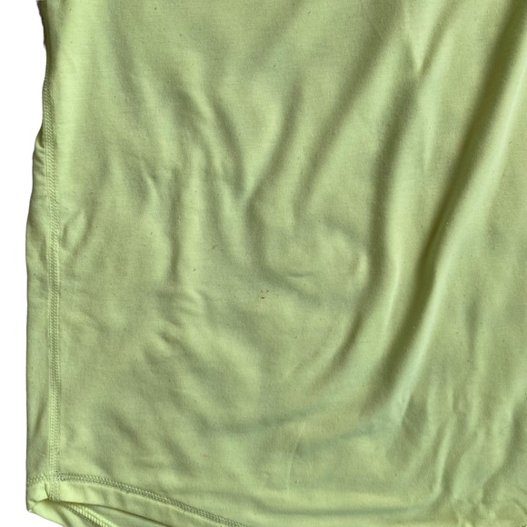 GAP Fit Sports Top Girls 12-14 - Picture 2 of 4